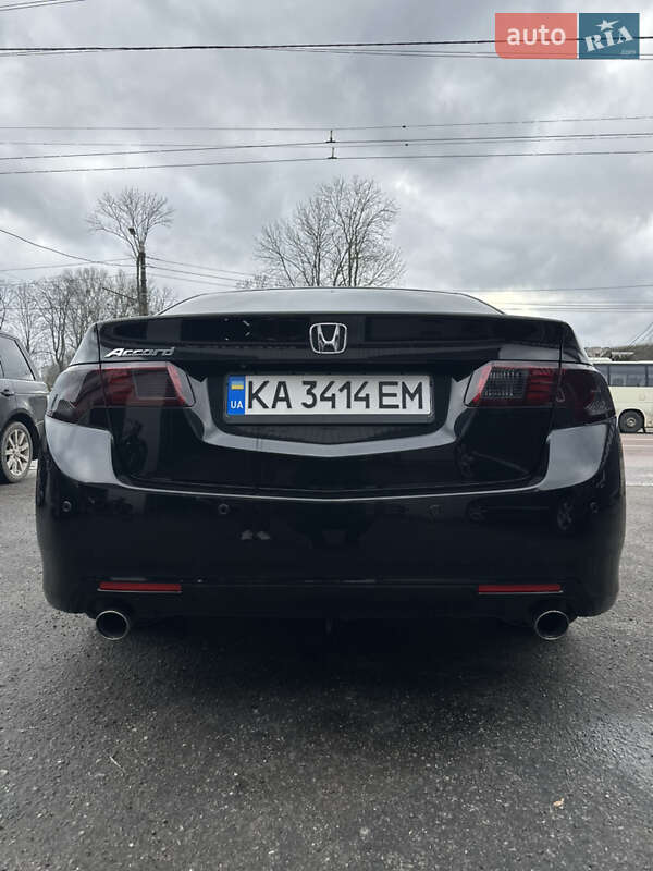 Седан Honda Accord 2010 в Житомире