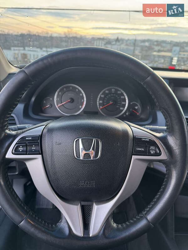 Купе Honda Accord 2008 в Чернівцях фото 19 Купе Honda Accord 2008 в Чернівцях