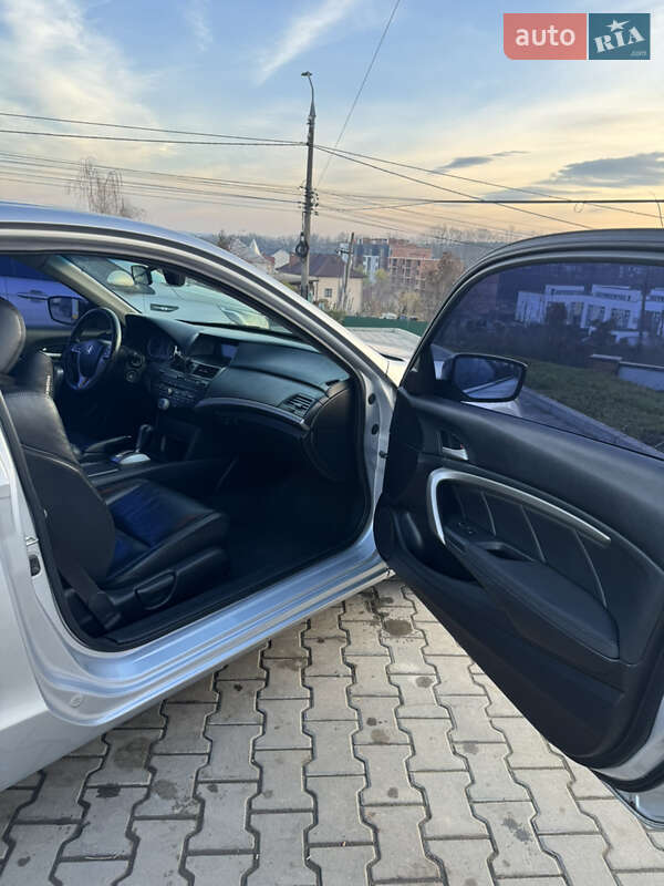 Купе Honda Accord 2008 в Чернівцях фото 21 Купе Honda Accord 2008 в Чернівцях