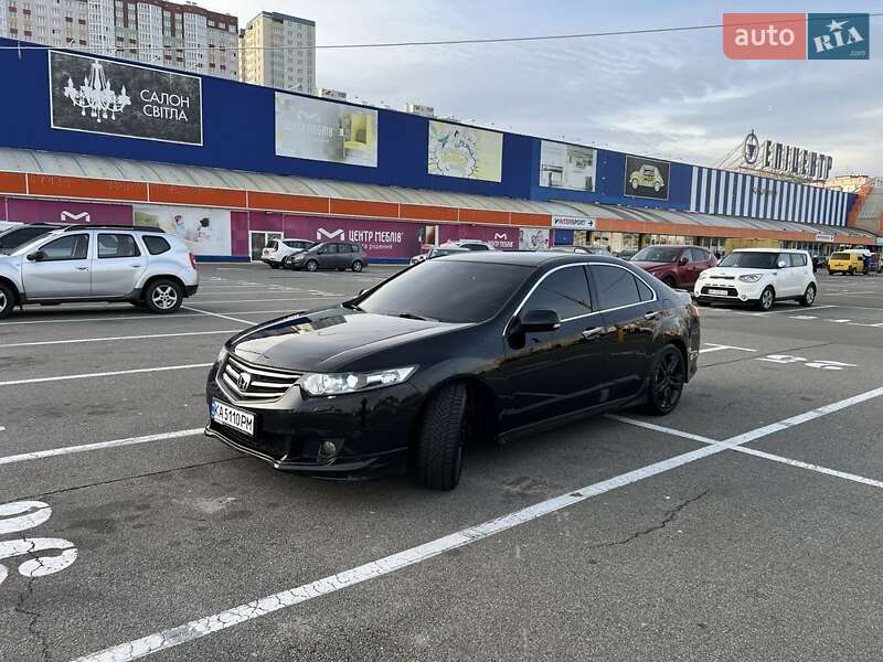 Седан Honda Accord 2008 в Киеве