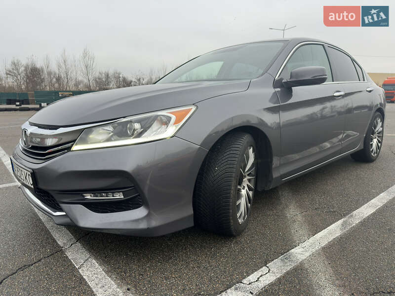Седан Honda Accord 2017 в Києві