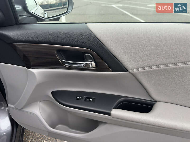 Седан Honda Accord 2017 в Києві