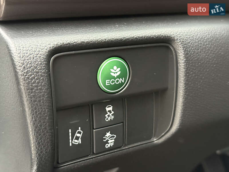 Седан Honda Accord 2016 в Киеве