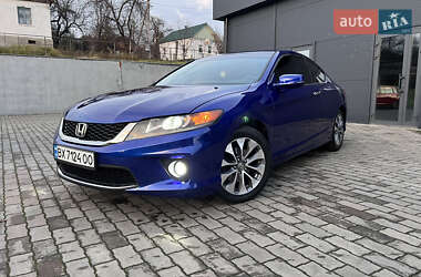 Купе Honda Accord 2012 в Малині