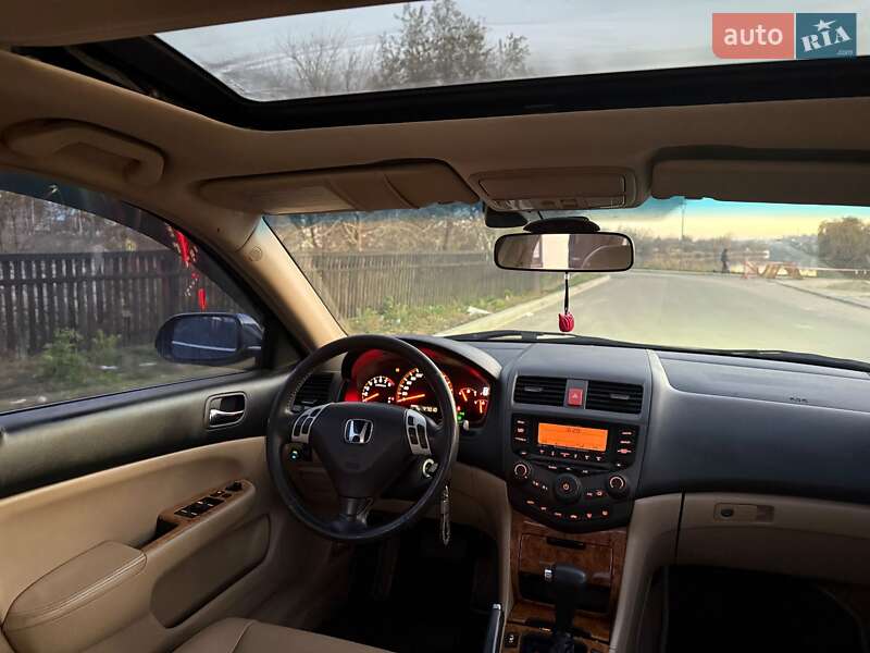 Седан Honda Accord 2004 в Білій Церкві