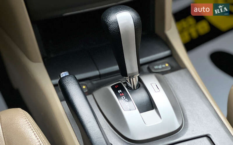 Купе Honda Accord 2012 в Львові