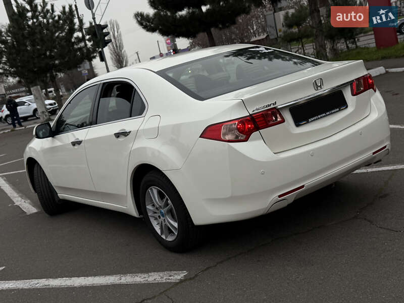 Седан Honda Accord 2011 в Одесі