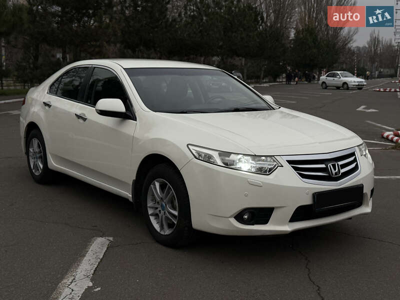 Седан Honda Accord 2011 в Одесі