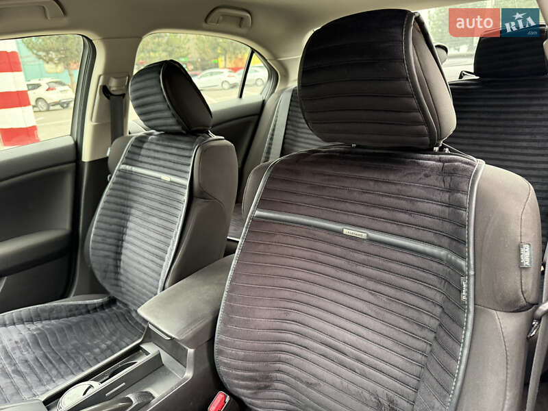 Седан Honda Accord 2011 в Одесі