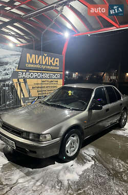 Седан Honda Accord 1990 в Умани