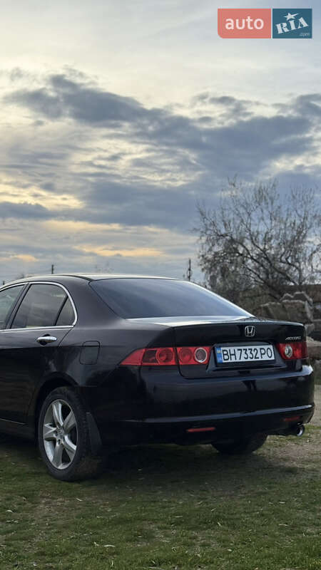 Седан Honda Accord 2006 в Белгороде-Днестровском