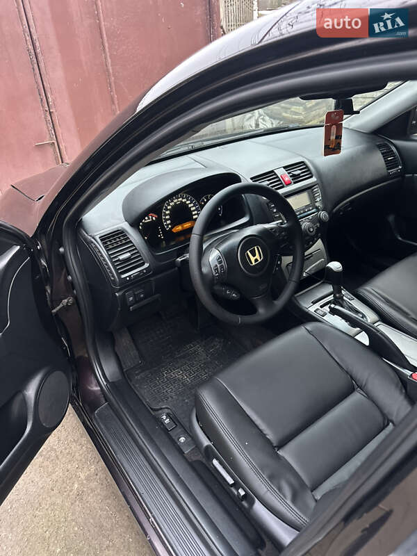 Седан Honda Accord 2006 в Белгороде-Днестровском