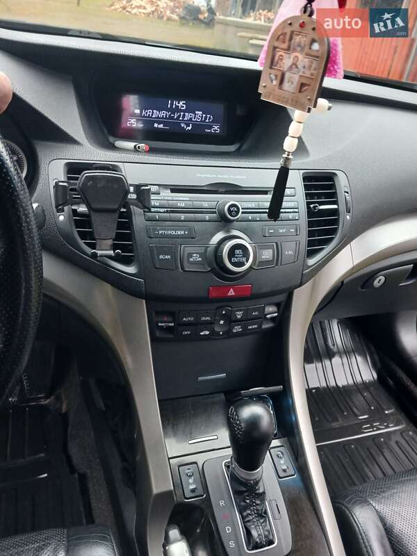 Універсал Honda Accord 2010 в Томашгороді