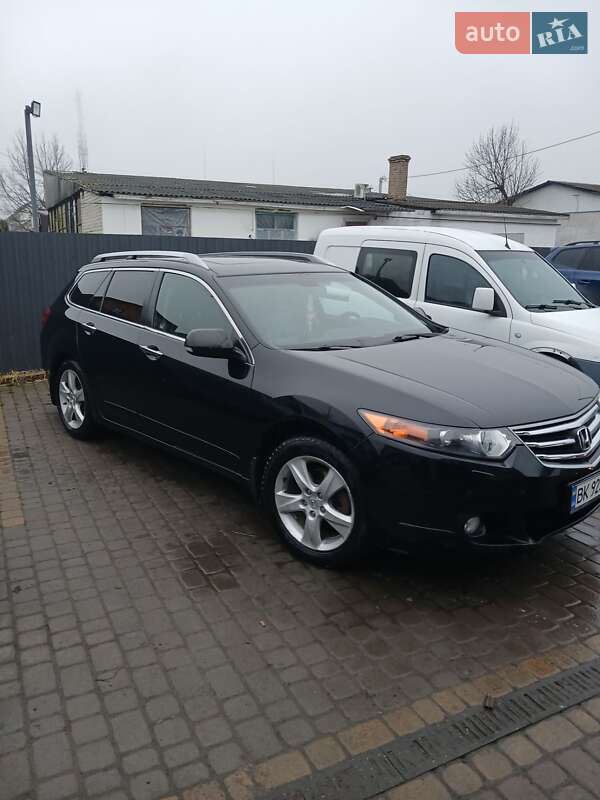 Універсал Honda Accord 2010 в Томашгороді