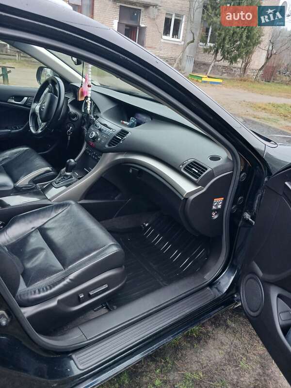 Універсал Honda Accord 2010 в Томашгороді