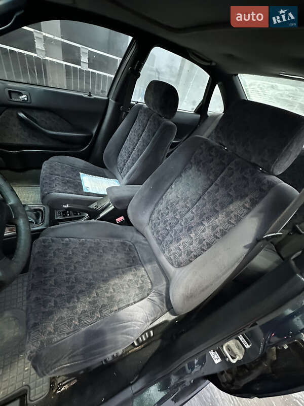 Седан Honda Accord 1998 в Львове