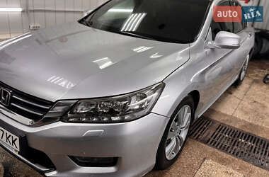 Седан Honda Accord 2013 в Харькове