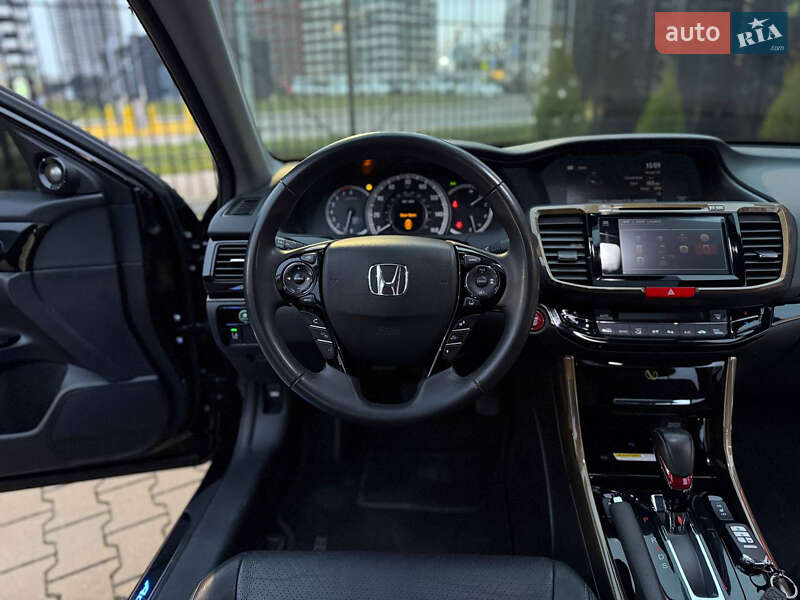 Седан Honda Accord 2017 в Києві фото 17 Седан Honda Accord 2017 в Києві