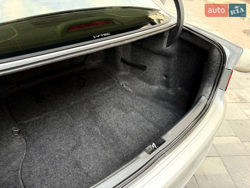 Седан Honda Accord 2006 в Киеве фото 65 Седан Honda Accord 2006 в Киеве