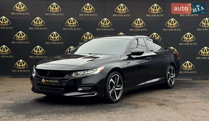 Седан Honda Accord 2020 в Киеве