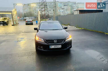 Седан Honda Accord 2014 в Полтаве