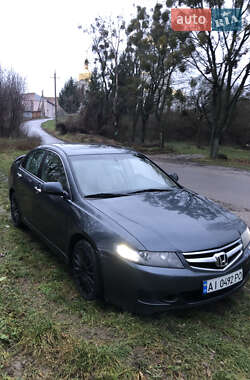 Седан Honda Accord 2007 в Диканьці