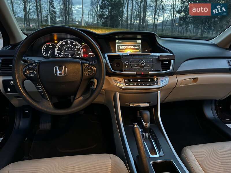 Седан Honda Accord 2013 в Киеве фото 6 Седан Honda Accord 2013 в Киеве