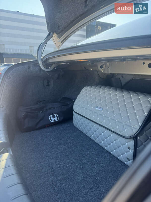 Седан Honda Accord 2017 в Житомирі