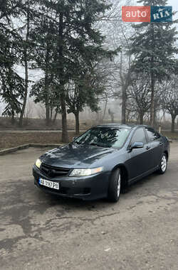 Седан Honda Accord 2006 в Ровно