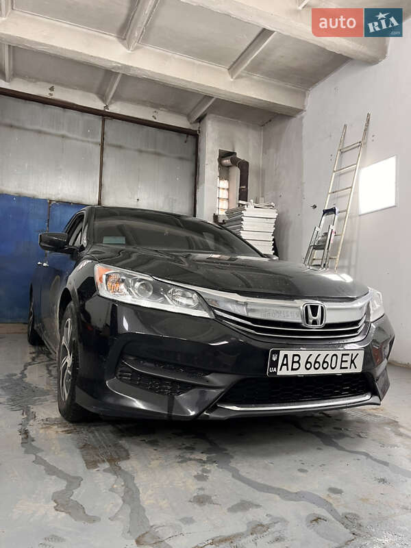 Седан Honda Accord 2016 в Вінниці