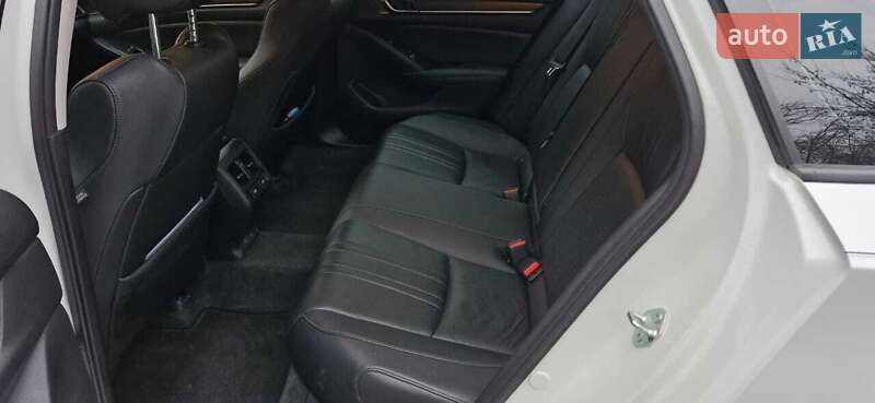 Седан Honda Accord 2020 в Старокостянтинові