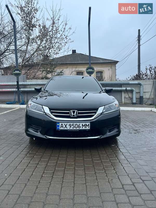 Седан Honda Accord 2014 в Харкові