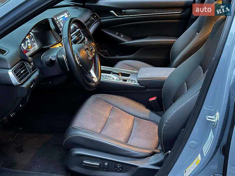 Седан Honda Accord 2022 в Одесі