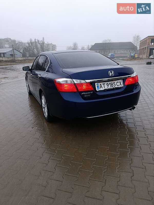 Седан Honda Accord 2013 в Коломиї