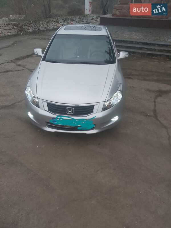 Седан Honda Accord 2008 в Киеве