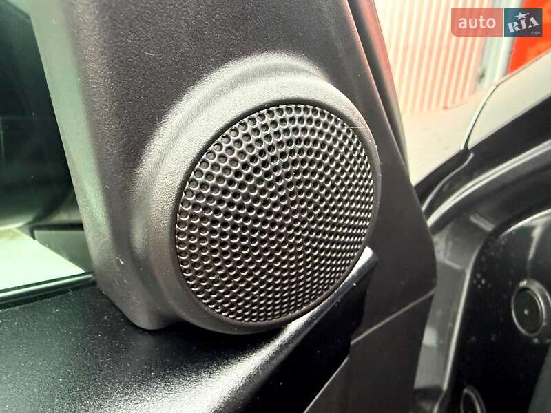 Седан Honda Accord 2011 в Києві