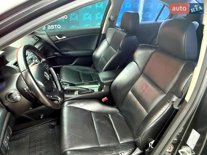 Седан Honda Accord 2011 в Києві