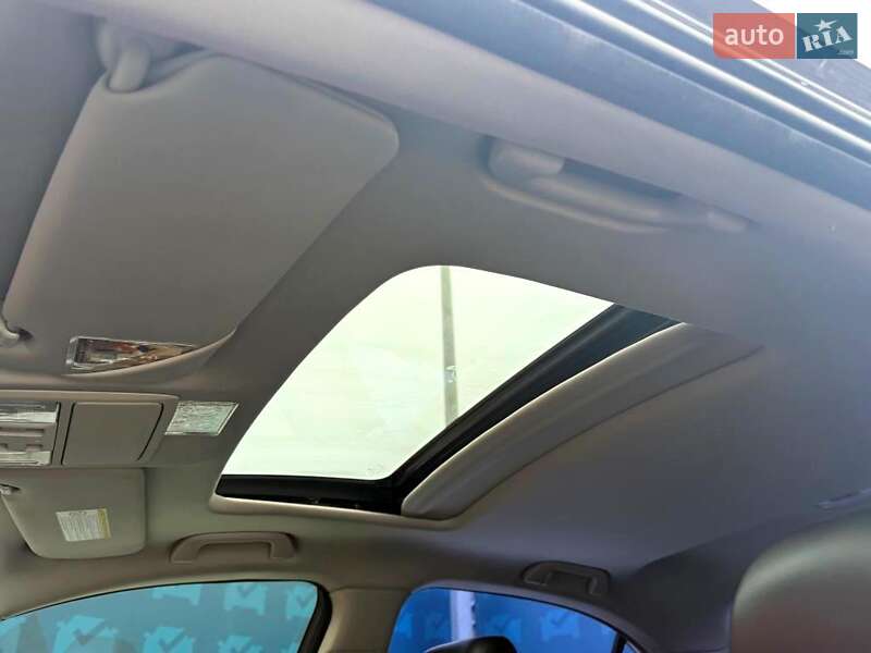 Седан Honda Accord 2011 в Києві