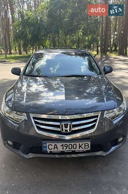 Седан Honda Accord 2012 в Черкасах