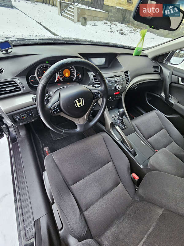 Універсал Honda Accord 2008 в Києві