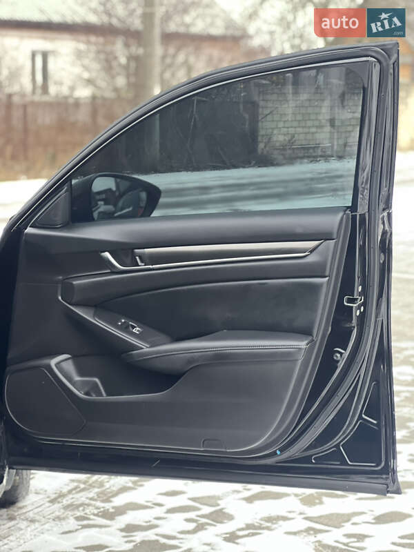 Седан Honda Accord 2022 в Вінниці