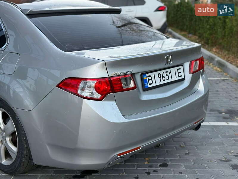 Седан Honda Accord 2008 в Полтаві