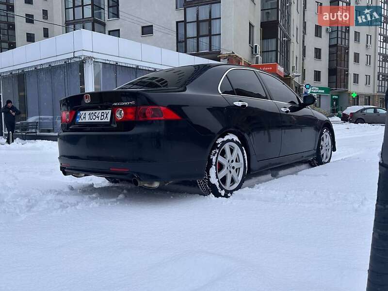 Седан Honda Accord 2004 в Сумах