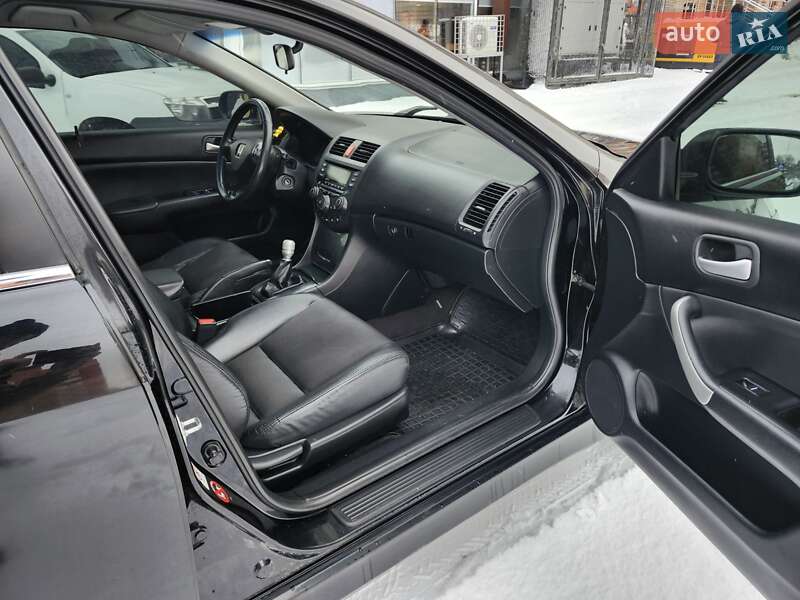 Седан Honda Accord 2004 в Сумах