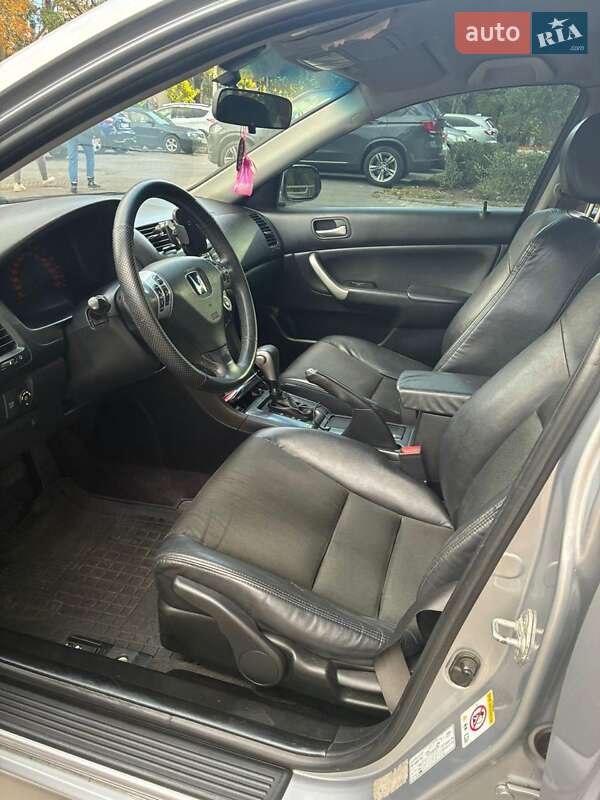 Седан Honda Accord 2005 в Одесі