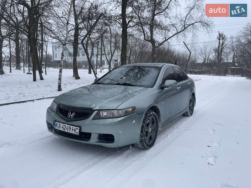 Седан Honda Accord 2004 в Харкові