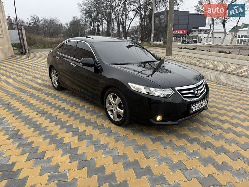 Седан Honda Accord 2011 в Одессе