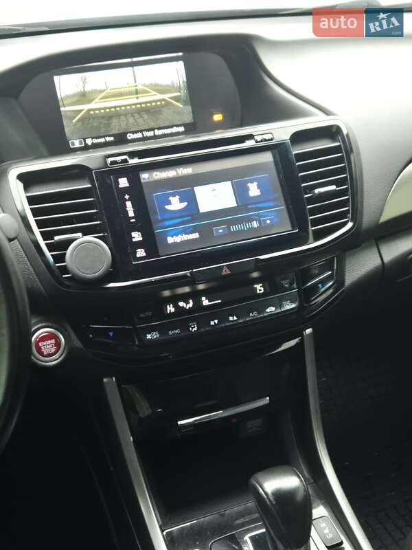 Купе Honda Accord 2016 в Києві фото 20 Купе Honda Accord 2016 в Києві