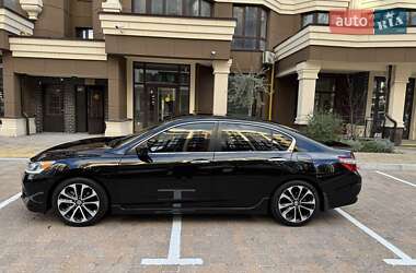 Седан Honda Accord 2017 в Киеве