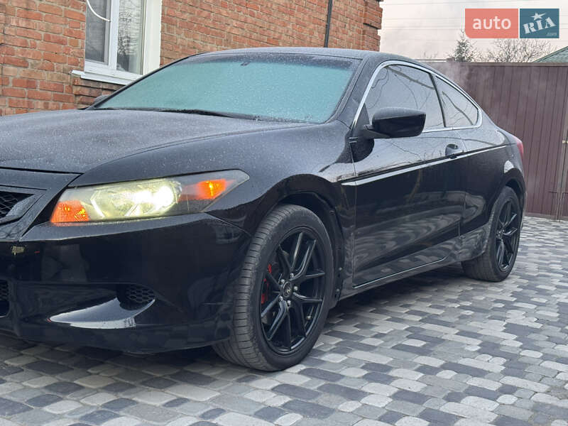 Купе Honda Accord 2012 в Кропивницком